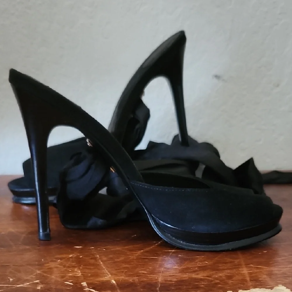 DVF Eva Ballerina Open Toe Ribbon Black Size 8M